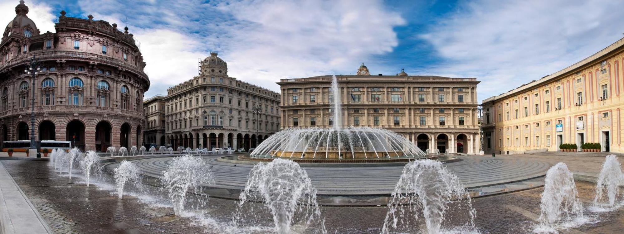 La Mansarda Del Principe, Vicoli, Acquario E Lanterna Apartment Genoa Luaran gambar